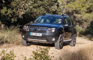 Renault Duster facelift unveiled- Official