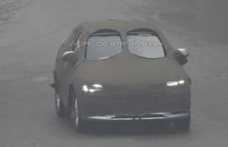 2015 Audi Q3 facelift spied 2015 Audi Q3 facelift spied