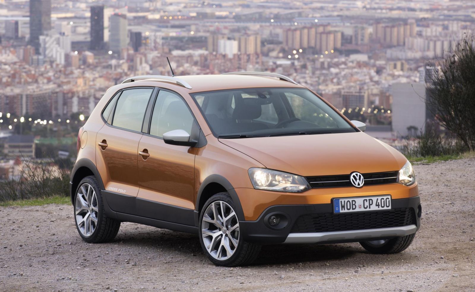 Updated Volkswagen Cross Polo to debut at Geneva Motor Show