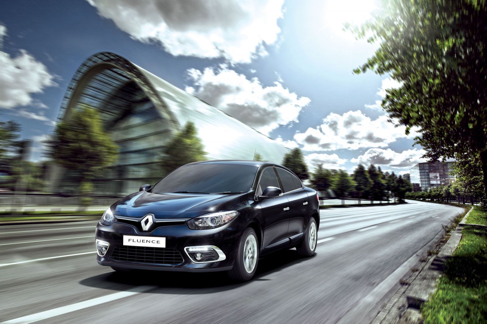 Renault launches Fluence facelift