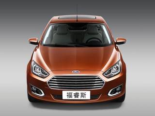 India Bound Ford Escort Showcased at 2014 Auto China