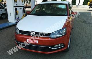 2014 Volkswagen Polo spied inside-out 2014 Volkswagen Polo spied inside-out
