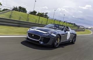 Jaguar F-TYPE PROJECT 7 wins the Le Mans Classic