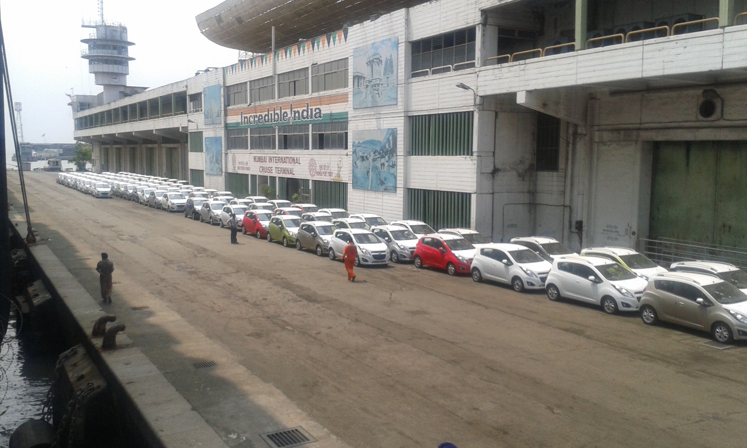 General Motors kicks-off exports from India | CarDekho.com