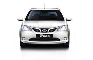 Toyota launches Facelifted Etios at Rs. 5.74 Lac and Etios Liva at Rs. 4.76 Lac