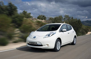 Next-gen Nissan Leaf EV to Feature Double Range - 400 km/charge!