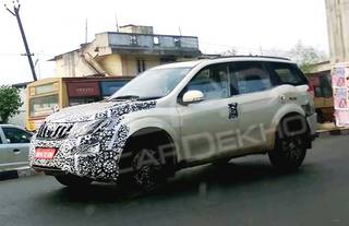 Mahindra XUV500 facelift testing in Chennai Mahindra XUV500 facelift testing in Chennai