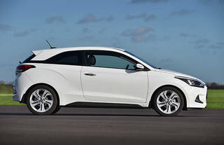 Hyundai Announces Elite i20's Coupe Prices in UK