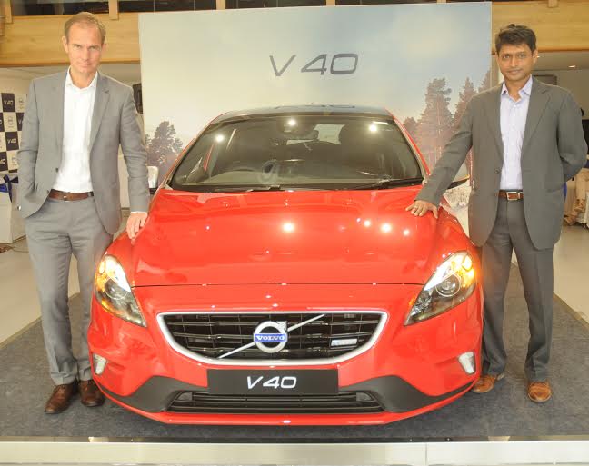 Volvo V40 Hatchback Launched in India at INR 24.75 lacs