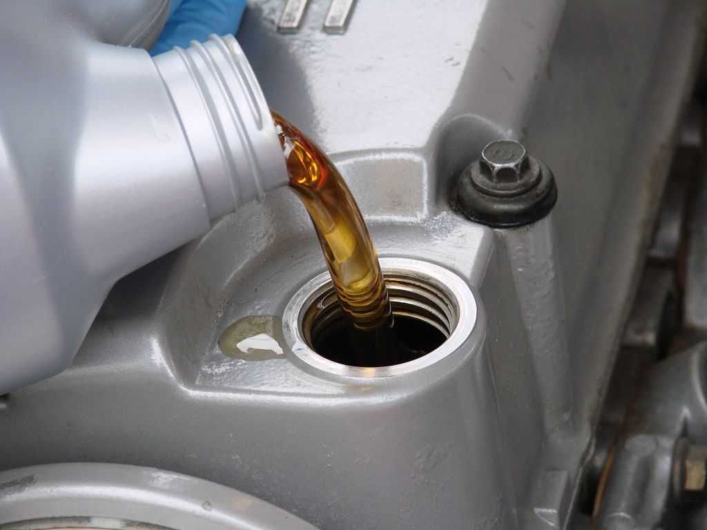 5 problems due to longer engine oil drain intervals