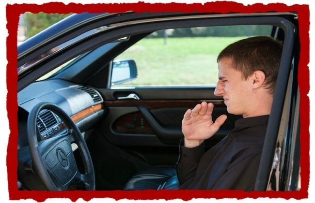 6 Warning Smells from Your Car
