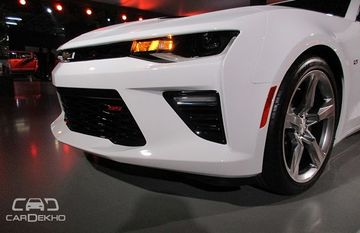 Chevrolet Camaro SS Gallery: Catch The American Muscle in these Detailed Shots