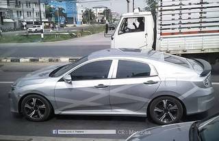 10th Generation Honda Civic Spied in Thailand