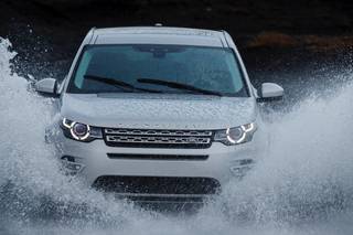Driving In The Rain: The Go To Guide Driving In The Rain: The Go To Guide