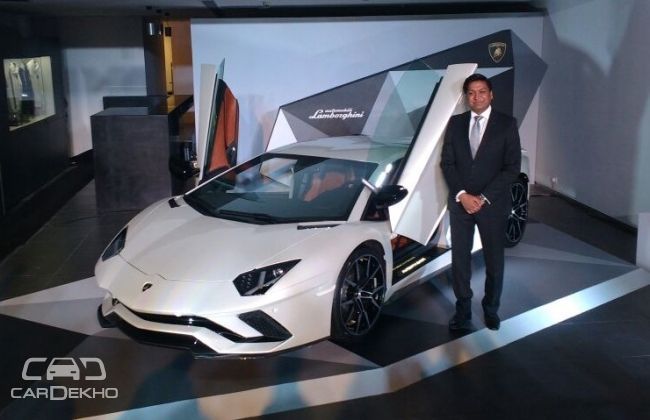 Lamborghini Aventador S Launched At Rs 5.01 Crore