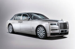 Rolls-Royce Phantom VIII Breaks Cover