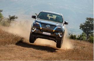 Toyota Fortuner, Innova Crysta Waiting Period To Remain High