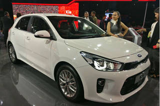 First Look: Kia Rio Hatchback