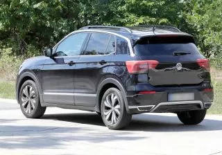 India-bound Volkswagen T-Cross Spied With Minimal Camouflage India-bound Volkswagen T-Cross Spied With Minimal Camouflage