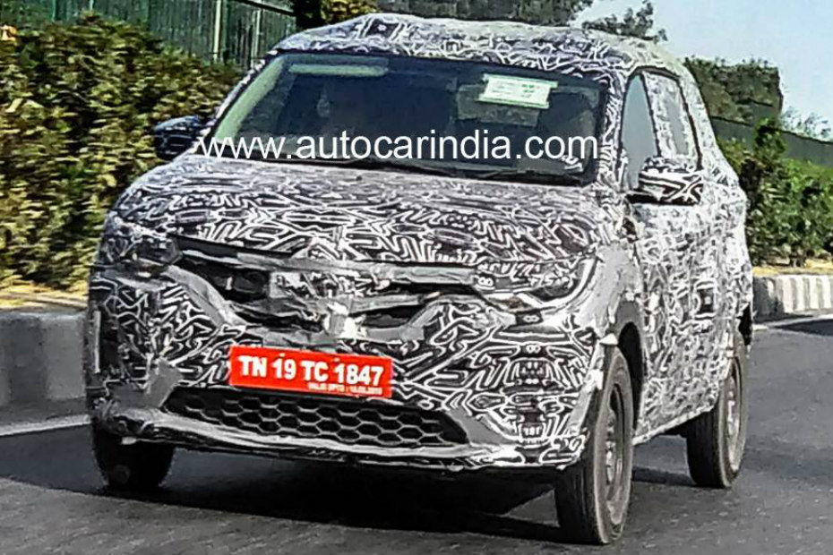 Upcoming Renault RBC MPV Spied; Gets Projector Headlamps