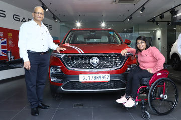 MG Motor India Presents A Customised Hector To Paralympian Bhavina Patel