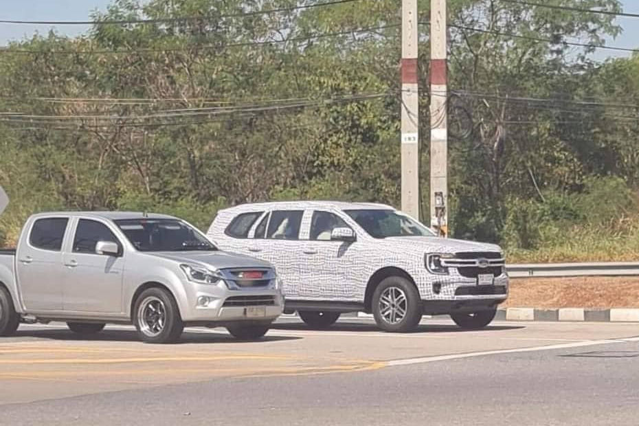 New Ford Endeavour (Everest) Spied Testing In Thailand, Looks Like The 2022 Ranger