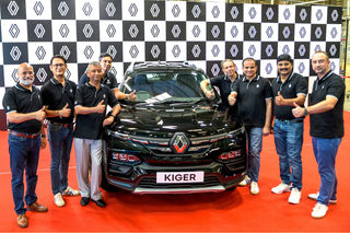 Renault Kiger Gets Stealth Black Paintjob To Celebrate 50,000 Units