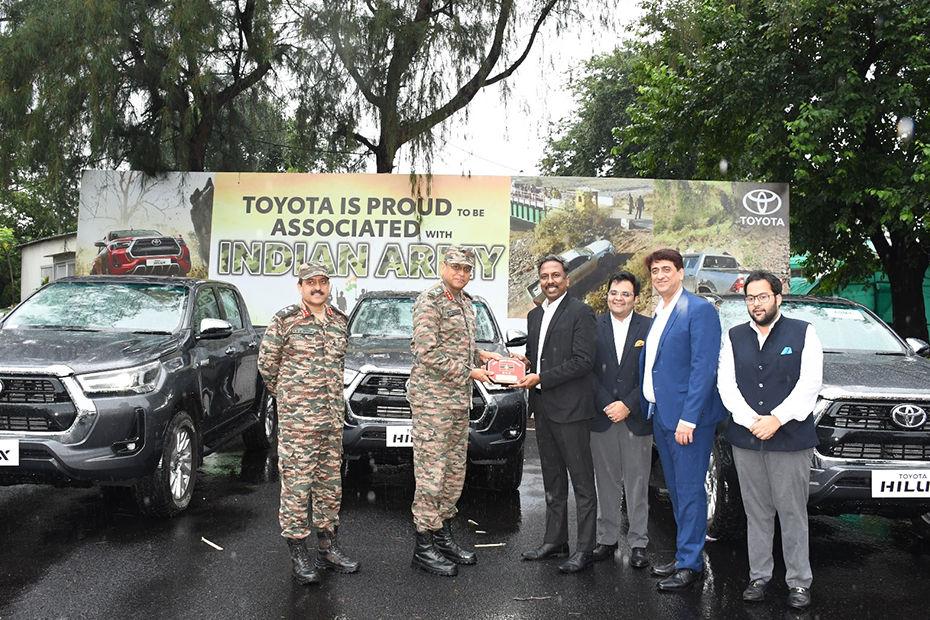 Indian Army Now Gets Its Hands On The Toyota Hilux Pickup Off-roader