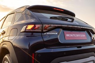 टोयोटा 2024 में लाएगी मारुति फ्रॉन्क्स का रीबैज वर्जन, जानिए क्या मिलेगा खास