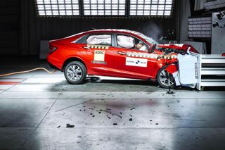 ആഗോള NCAP ക്രാഷ് ടെസ്റ്റുകളിൽ 5 സ്റ്റാർ നേടി 2023 Hyundai Verna 