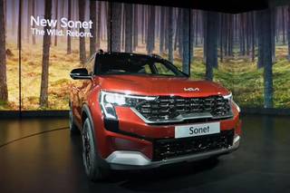 New Kia Sonet SUV Unveiled, Gets More Muscle And Tech New Kia Sonet SUV Unveiled, Gets More Muscle And Tech