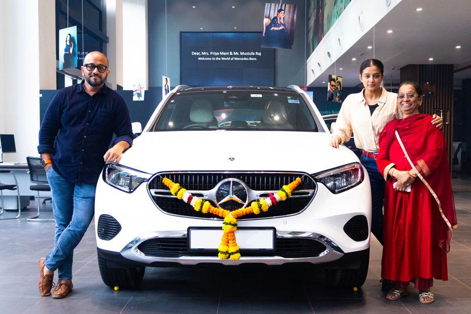 Mercedes-Benz GLC SUV സ്വന്തമാക്കി നടി പ്രിയ മണി രാജ് 