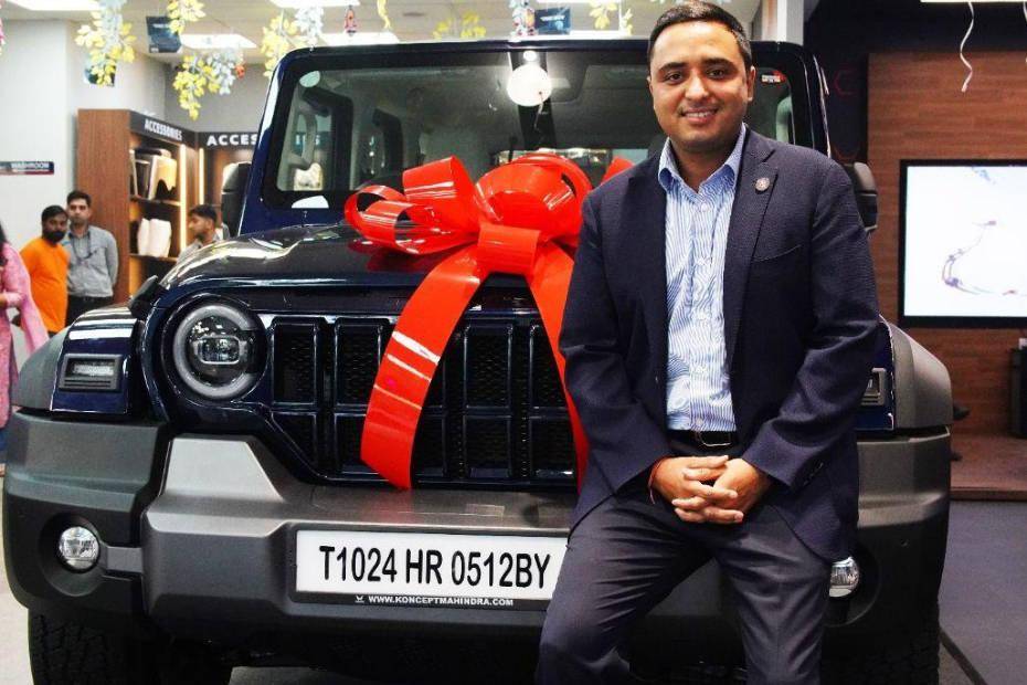 రూ.1.31 కోట్లకు అమ్ముడుపోయిన Mahindra Thar Roxx తొలి కారు