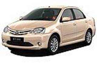 Toyota Etios receives a pre sale order of 12,000 cars.