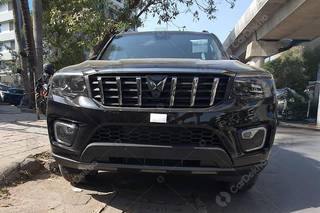 విడుదలకు ముందే డీలర్‌షిప్‌లకు చేరుకున్�న Mahindra Scorpio N Black Edition