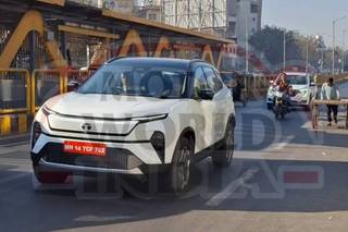 ప్రొడక్షన్-స్పెక్ Tata Harrier EV మొదటిసారిగా పరీక్షించబడుతోంది, త్వరలో ప్రారంభం