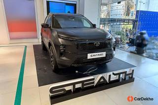 Tata Safari Stealth Edition Reaches Dealerships After Its Recent Launch; Check It Out In 20 Real-life Images