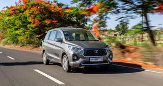 Rumion ధరలను రూ. 13,000 వరకు పెంచిన Toyota 