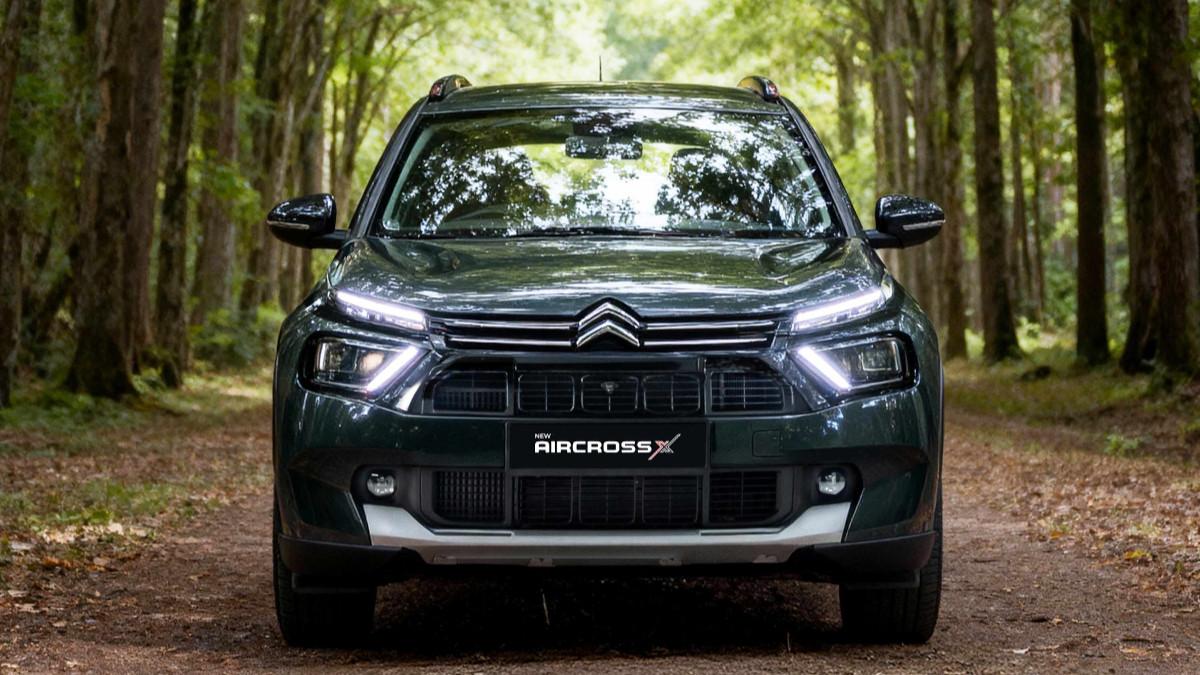 Citroen Aircross X Launched With Cosmetic Tweaks And New Features, Priced From Rs 8.29 Lakh Citroen Aircross X Launched With Cosmetic Tweaks And New Features, Priced From Rs 8.29 Lakh