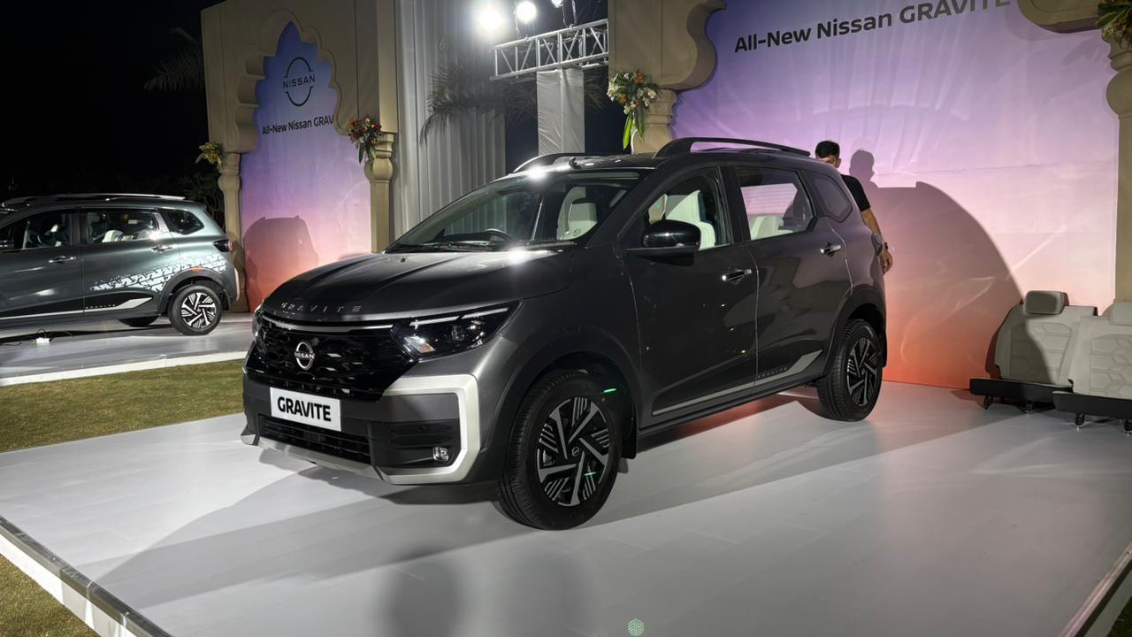 Nissan Gravite 7-seater MPV Launched At Rs 5.65 Lakh; Here’s Everything You Need To Know! Nissan Gravite 7-seater MPV Launched At Rs 5.65 Lakh; Here’s Everything You Need To Know!