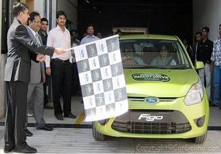 Ford Flags-Off Discover Smart Drive From Rajkot To Thank Customers