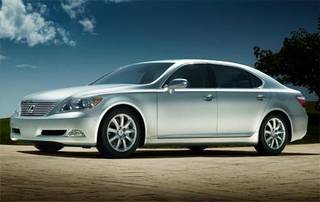 2013 Lexus LS Sedan, a view