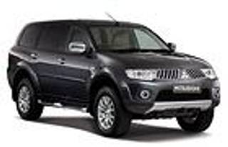 2013 Mitsubishi Outlander, details emerge