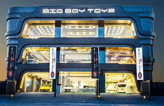 Big Boy Toyz Launches India's Largest Car Showroom | CarDekho.com