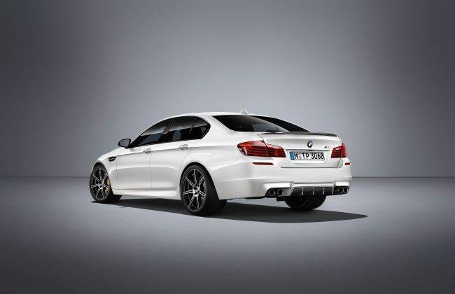 BMW M5 Competition Edition Unveiled! | CarDekho.com