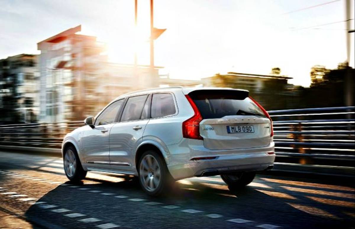 Volvo XC90 Gets A New Petrol Hybrid Variant Volvo XC90 Gets A New Petrol Hybrid Variant