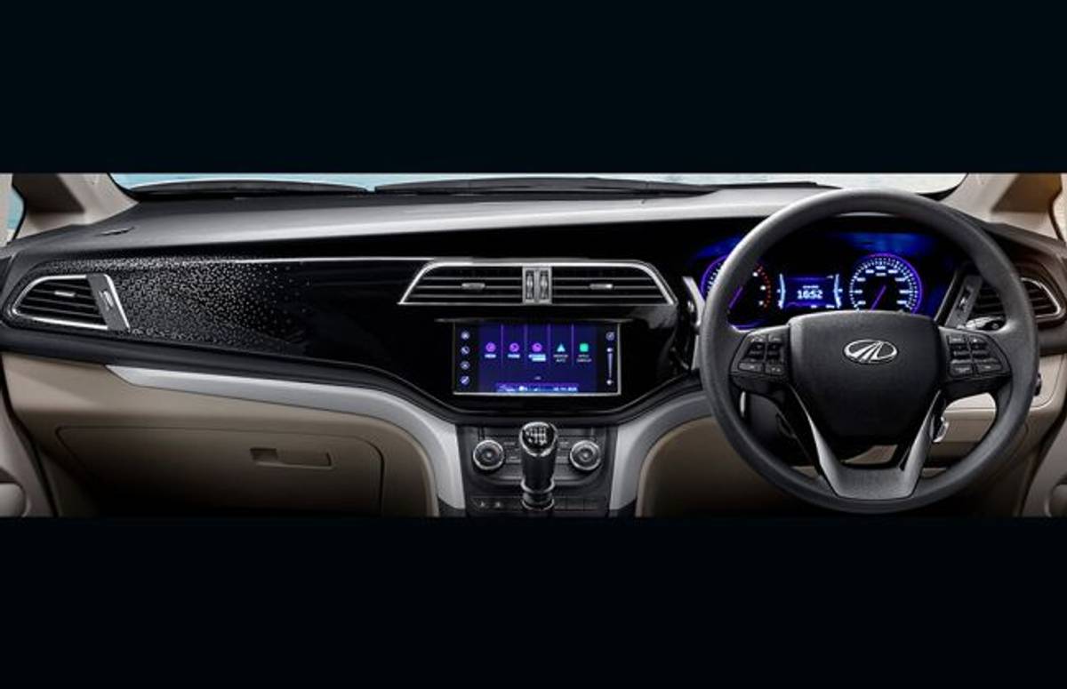 Mahindra Marazzo Dashboard Revealed Mahindra Marazzo Dashboard Revealed