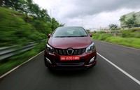 Mahindra Marazzo Accessories: Front Parking Sensors, Heads-up Display & More
