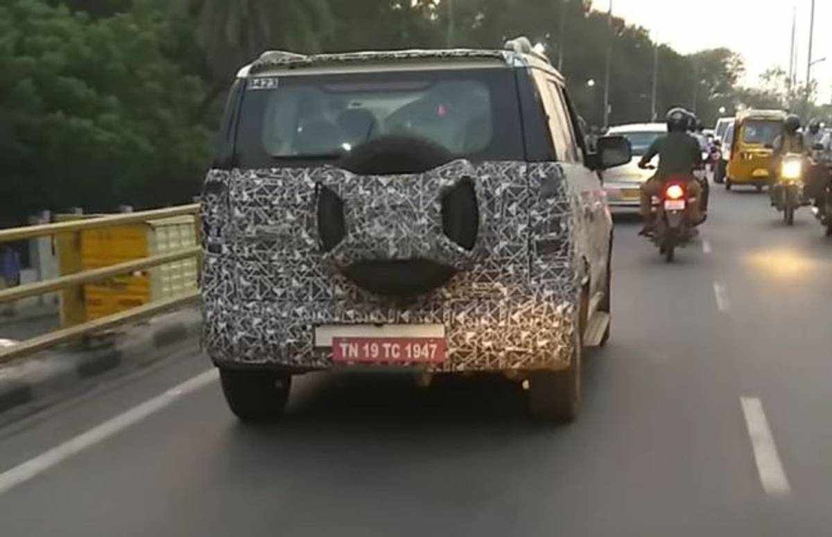 Mahindra TUV300 Facelift Spied; Launch In 2019 Mahindra TUV300 Facelift Spied; Launch In 2019