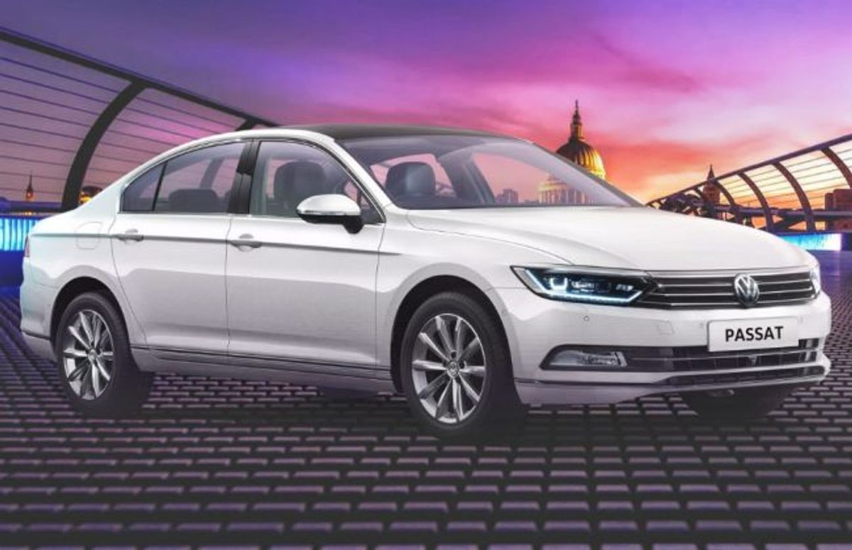 Volkswagen Passat Connect Launched At Rs 25.99 Lakh Volkswagen Passat Connect Launched At Rs 25.99 Lakh
